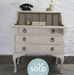 Pedran hand painted shabby chic  Bureau