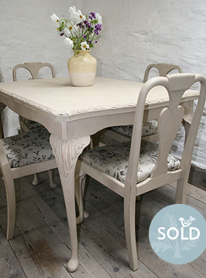 Pedran hand painted shabby chic  Queen Anne style extending dining table and six matching chairs
