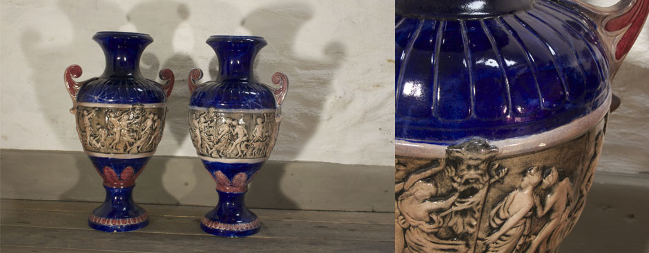 Pedran Vintage Finds - Majolica Urns