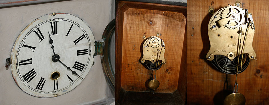 Pedran Vintage Finds - Ornamental Clock