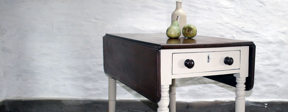 Pedran hand painted Pembroke table